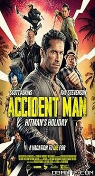 Hitmans Holiday (2022) poster