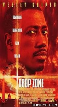 Drop Zone (1994) poster