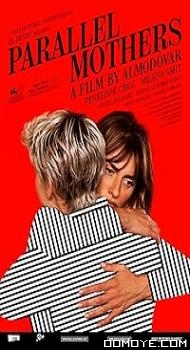 Parallel Mothers (2021) poster